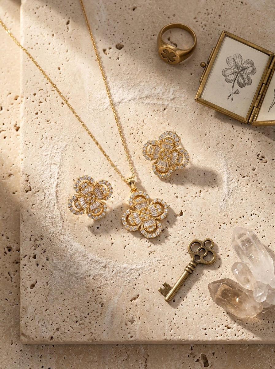 Clover Complete Set | Pendant & Earrings | Gold Plated